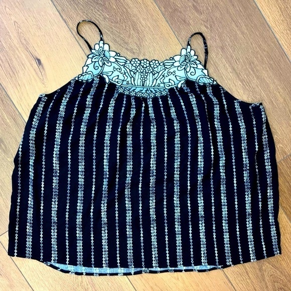 Maurice’s | Floral Black and White Spaghetti Strap Tank - Picture 1 of 6